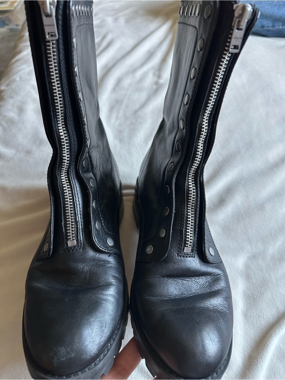 Coach Women’s Lara Studded Zip-Up Boots 8 - Picture 4 of 10